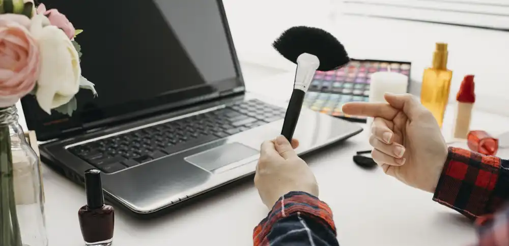 طراحی ریسپانسیو سایت برای ارایشگاه